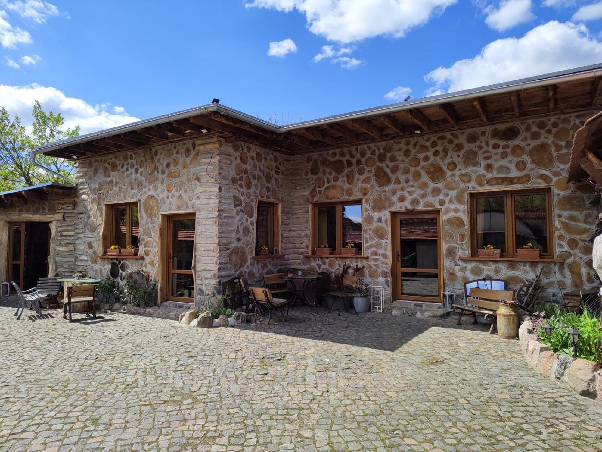 Pokoje Goscinne Skalnik - Agroturystyka Kostrzyn nad Odra Exterior foto